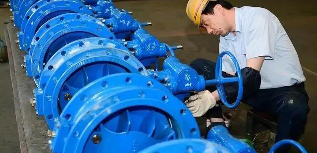 閥門不是隨便買越便宜越好，符合現(xiàn)場管路要求最重要